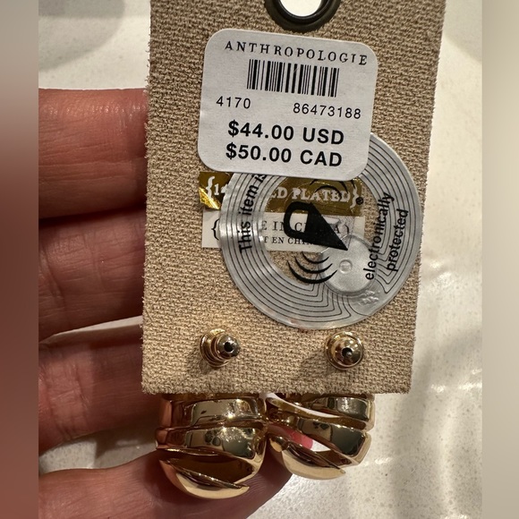 Anthropologie Earrings, golden,special shape,Anthropologie-New With Tag - Picture 2 of 7